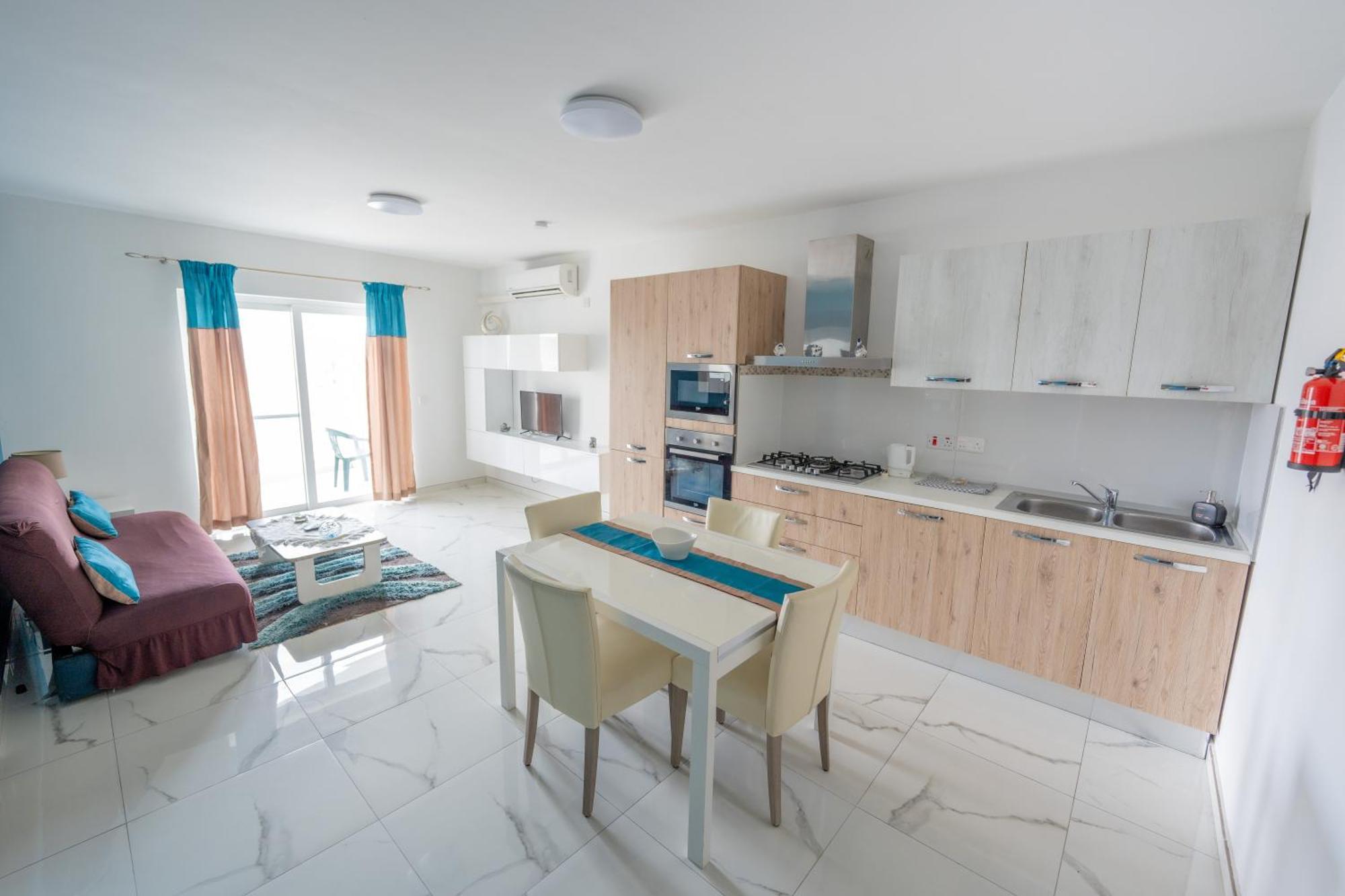 Stylish, Modern & Spacious 1br Close To Salina Bay - Bugibba *