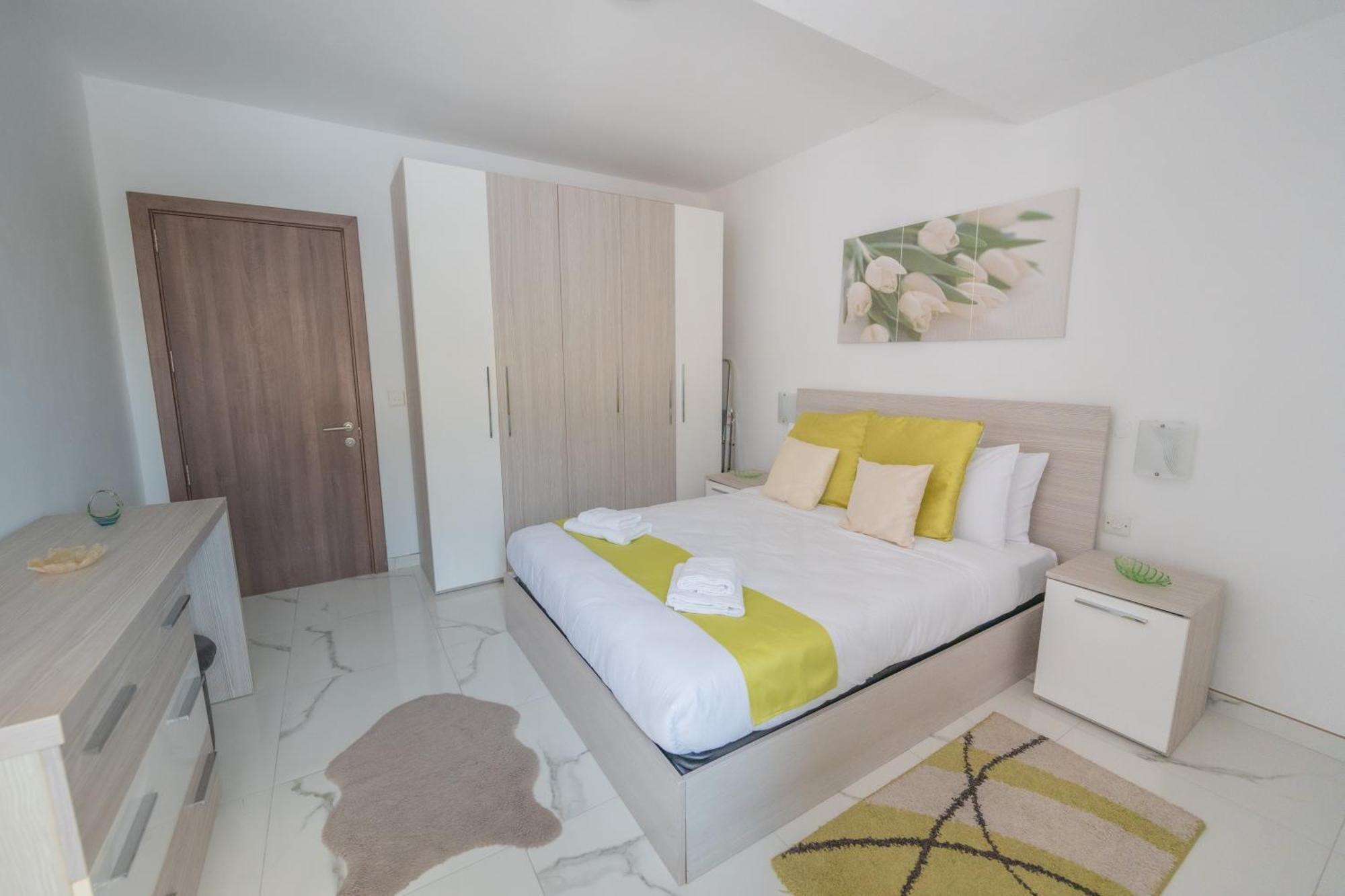 Stylish, Modern & Spacious 1br Close To Salina Bay - Bugibba St. Paul's Bay